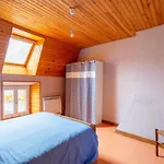 Holiday home Tikilou 6 Pers Proche Montagne La Tour-d'Auvergne