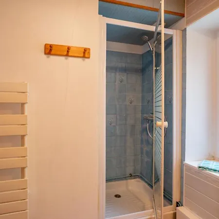 בית נופש Tikilou 6 Pers Proche Montagne La Tour-dʼAuvergne